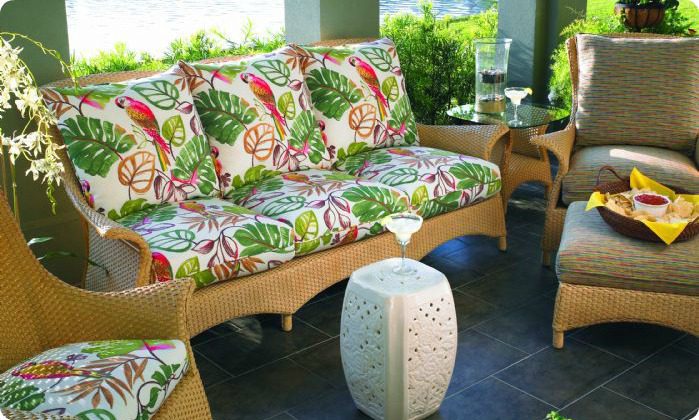 Lloyd Flanders Mandalay Cushions