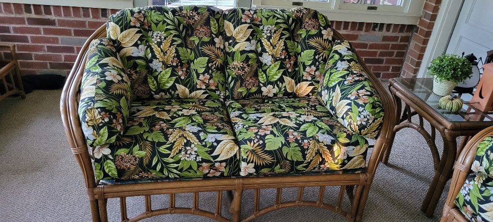 Benchcraft Rattan Loveseat Cushions